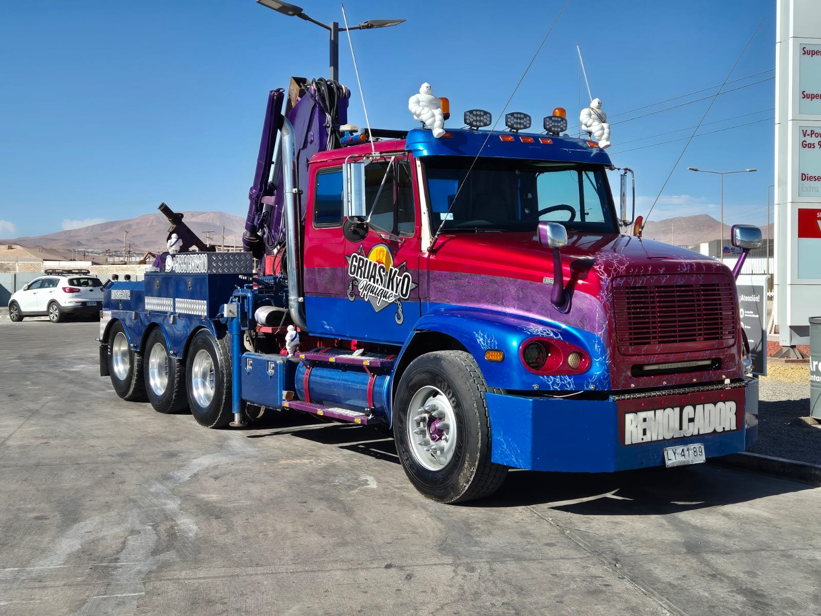 Galería Gruas KYO 43